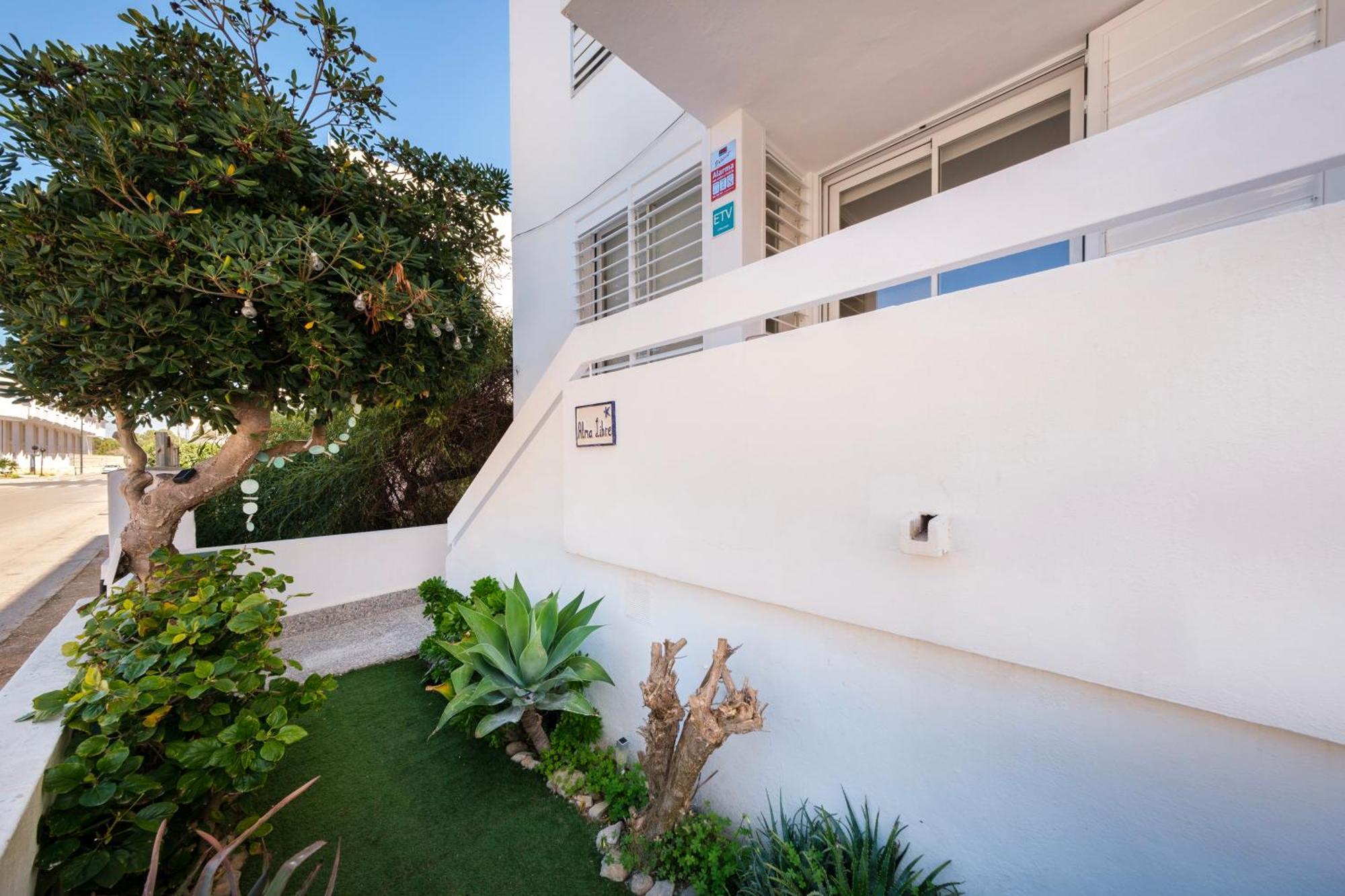 Alma Libre Beach Apartment Colonia de Sant Jordi Exteriör bild